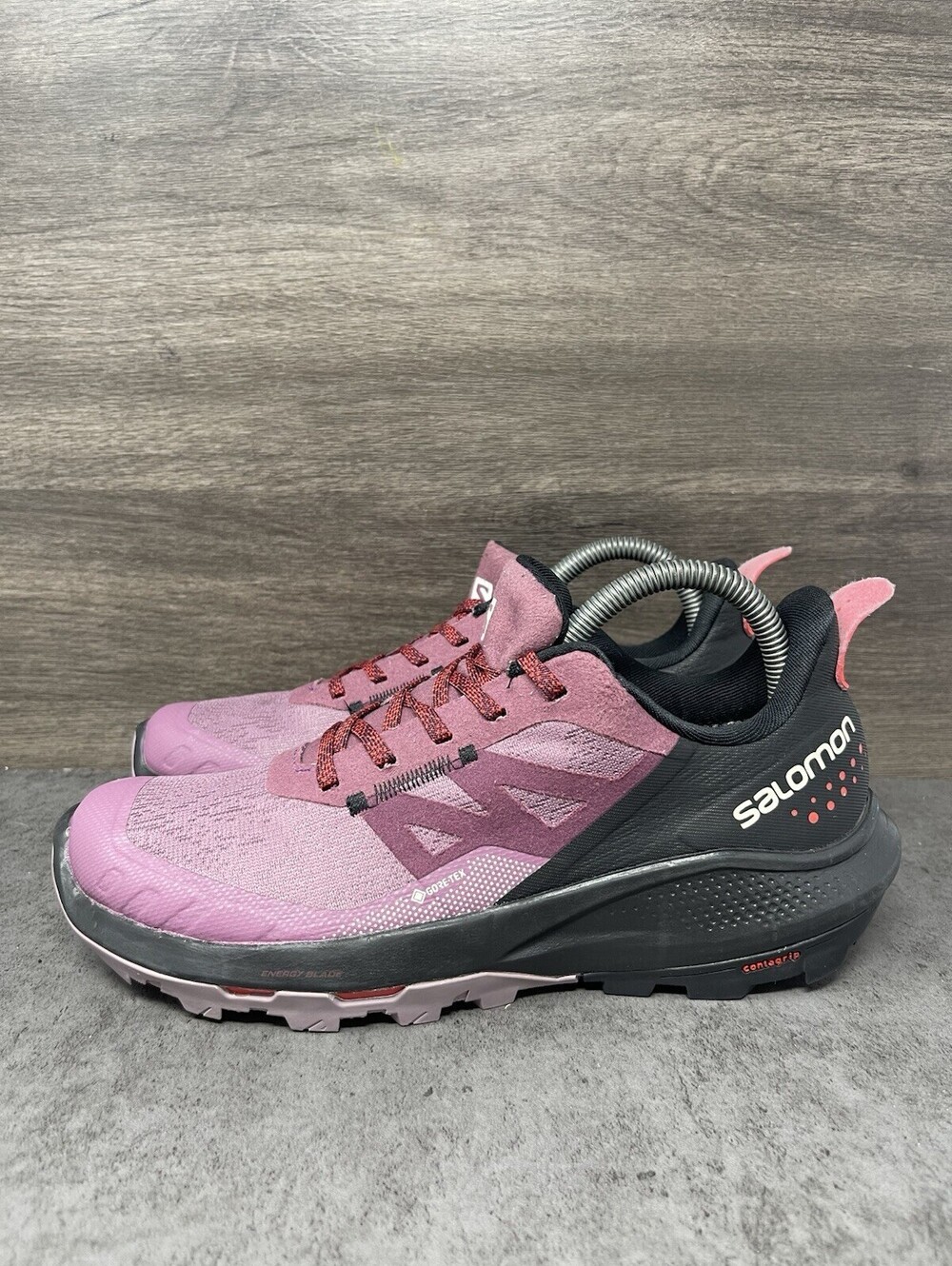 Salomon Outpulse GTX Size 7 Womens Purple Gore Tex Waterproof Hiking Trail Shoes